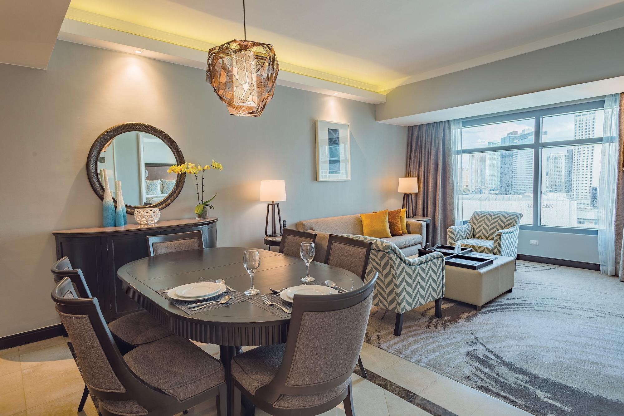 Готель Ascott Makati Makati City Екстер'єр фото